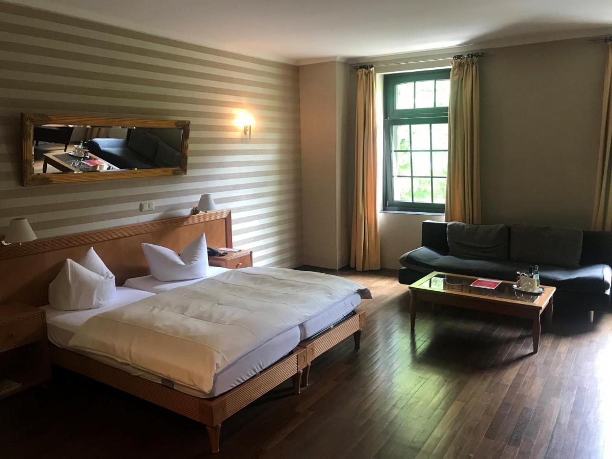 Burg Wegberg Hotel & Eventlocation Dış mekan fotoğraf
